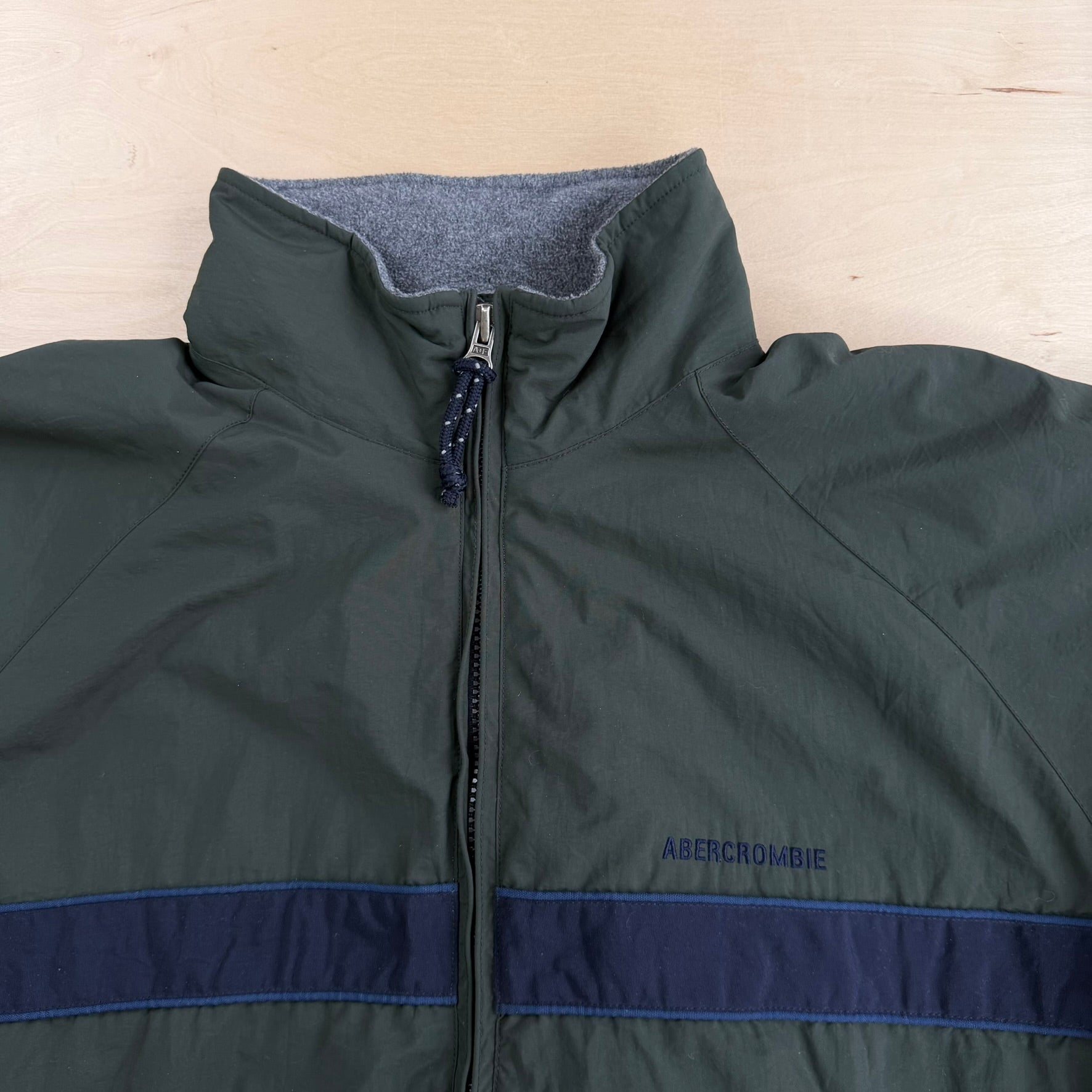 Vintage Abercrombie & Fitch Embroidered Text Fleece Lined Zip Up Winter Jacket - L