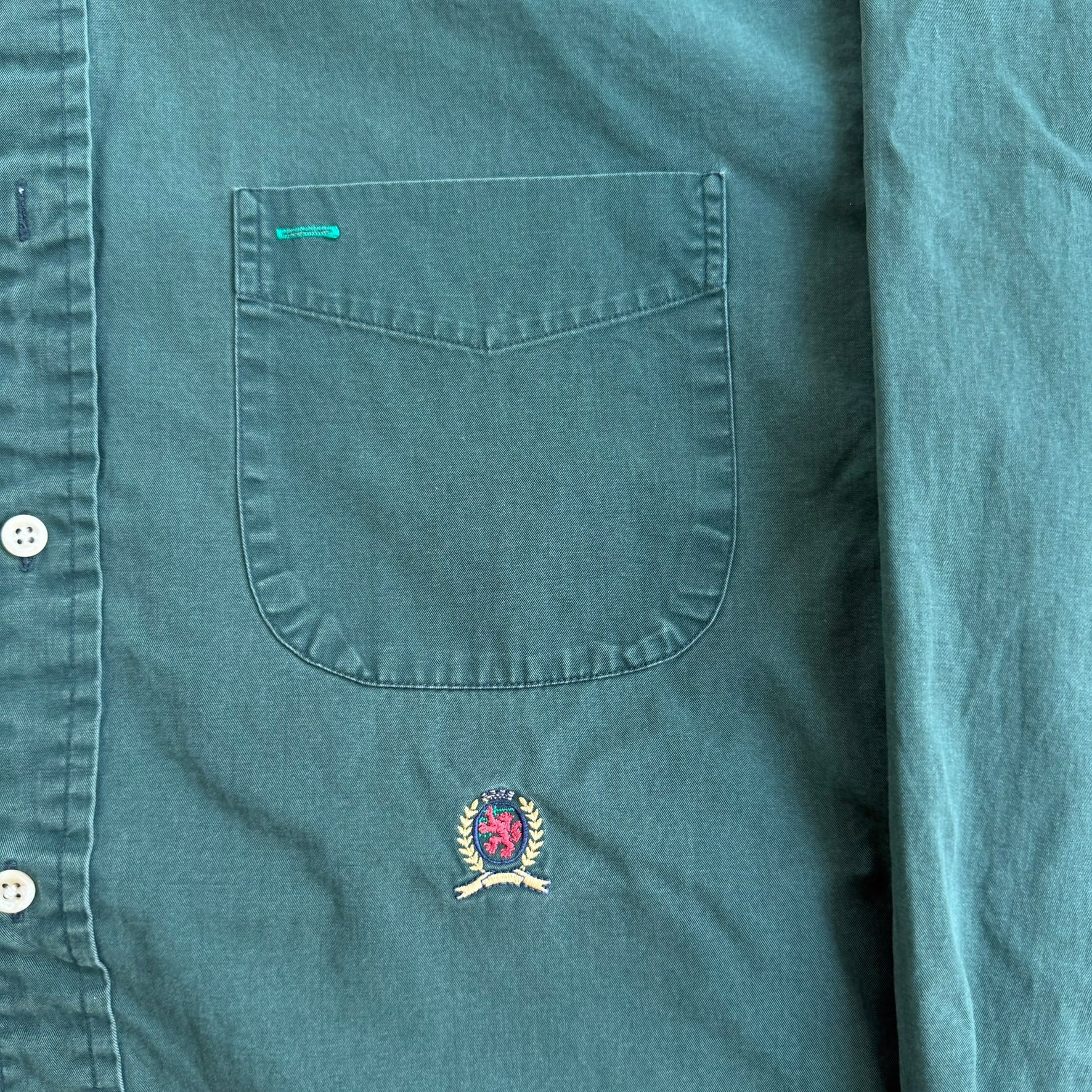 J- Vintage Tommy Hilfiger Embroidered Crest Olive Green Button Down Shirt - M