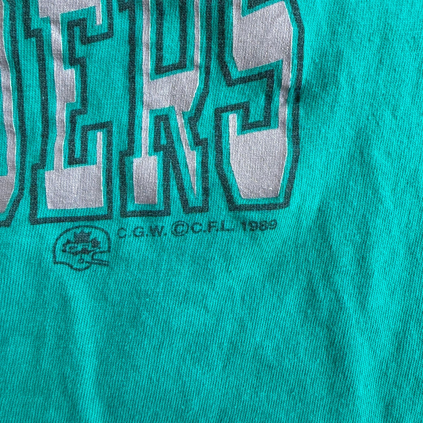 J- Vintage '89 Saskatchewan Roughriders CFL Grey Cup Champions Single Stitch Tee - L