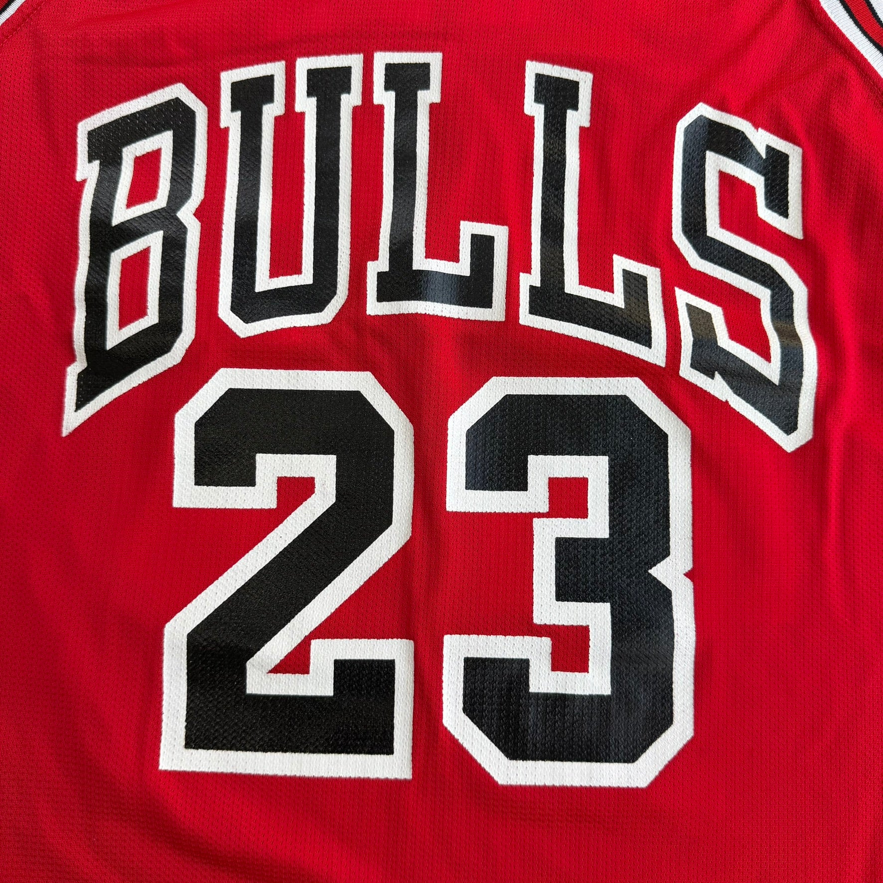 J- Vintage Chicago Bulls Michael Jordan NBA Champions Made In USA Basketball Jersey - 40 (fits M)