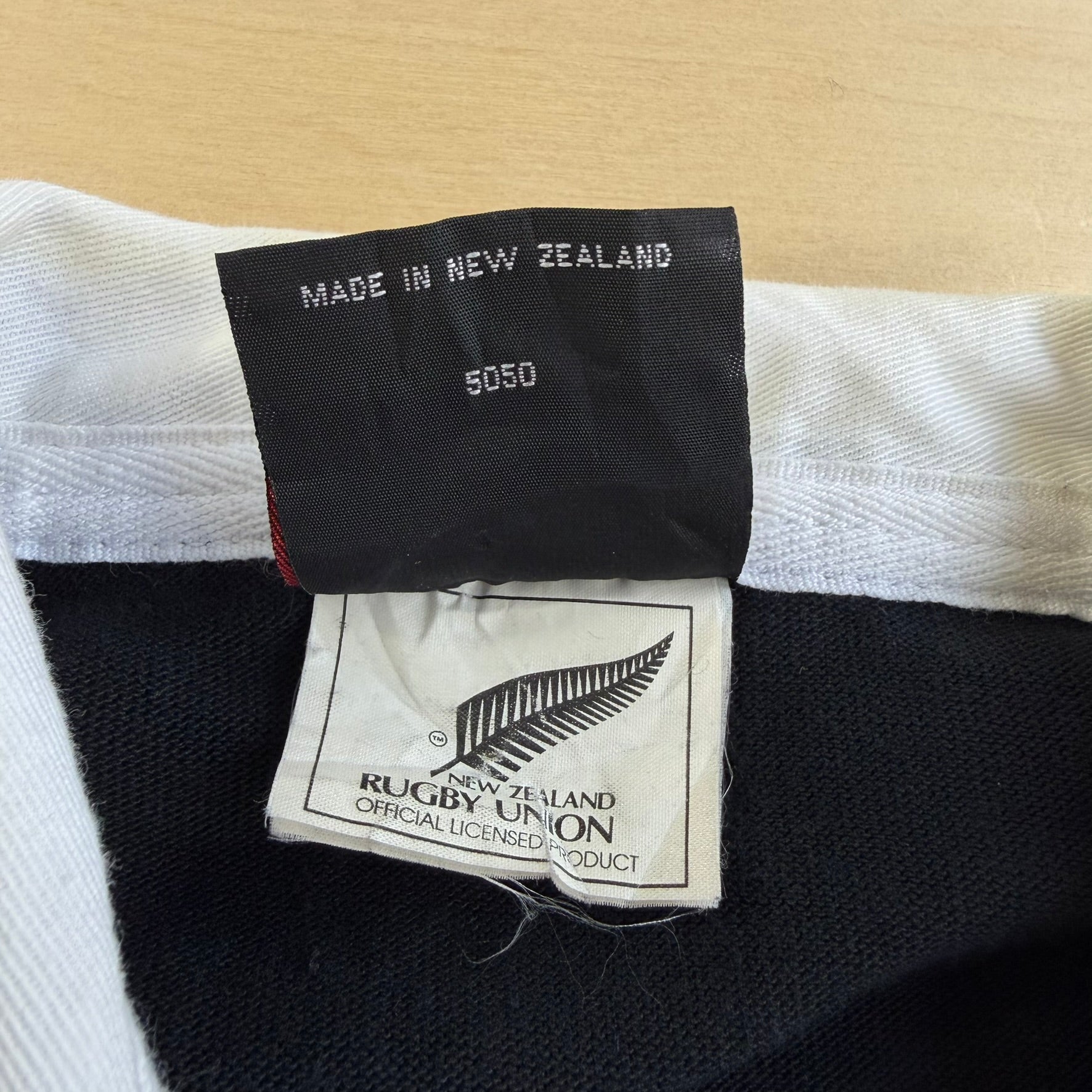 Vintage New Zealand All Blacks Embroidered Logo Long Sleeve Rugby Shirt - XL