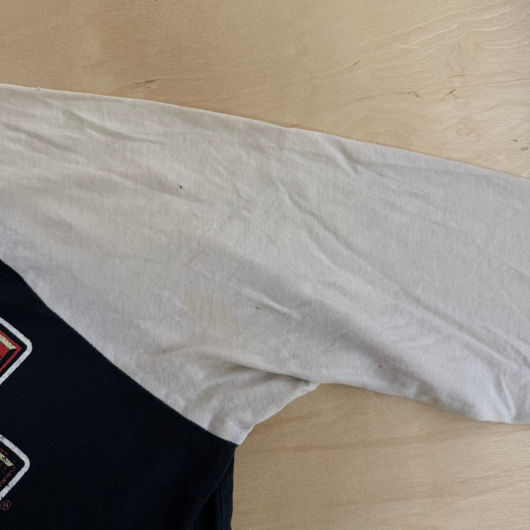 J- '13 AC/DC Blow Up Your Video World Tour Reprint Raglan Tee - M