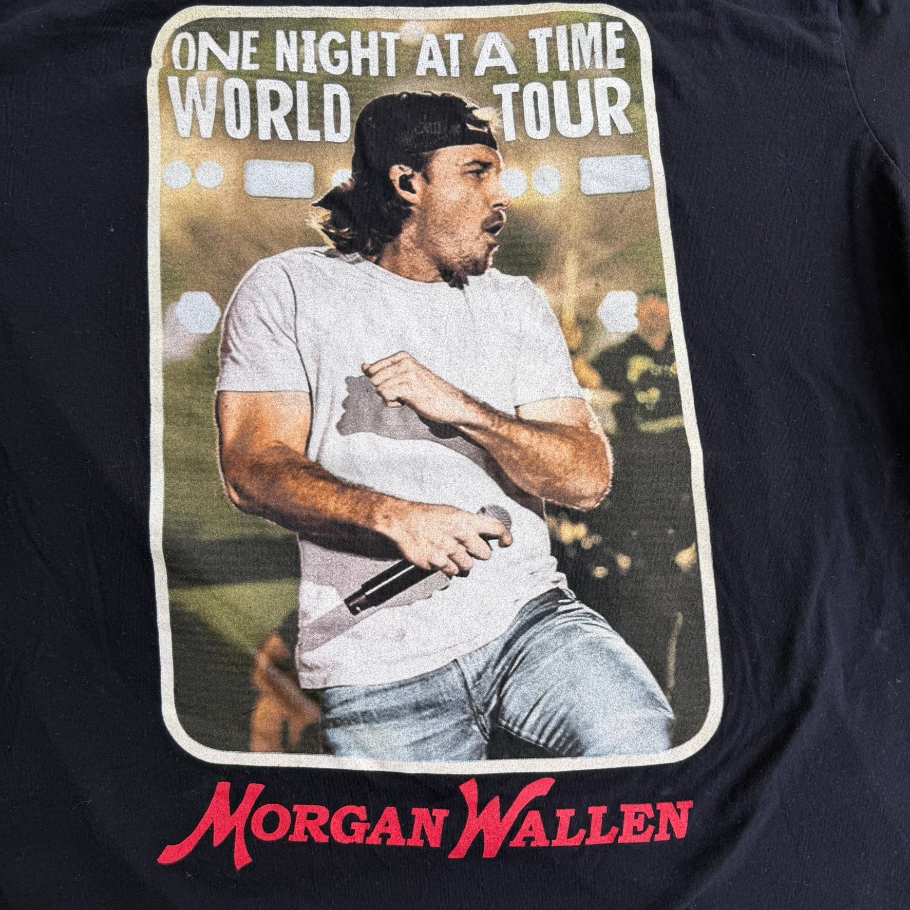 J- '23 Morgan Wallen One Night At A Time Tour Picture Graphic Tee - 2XL