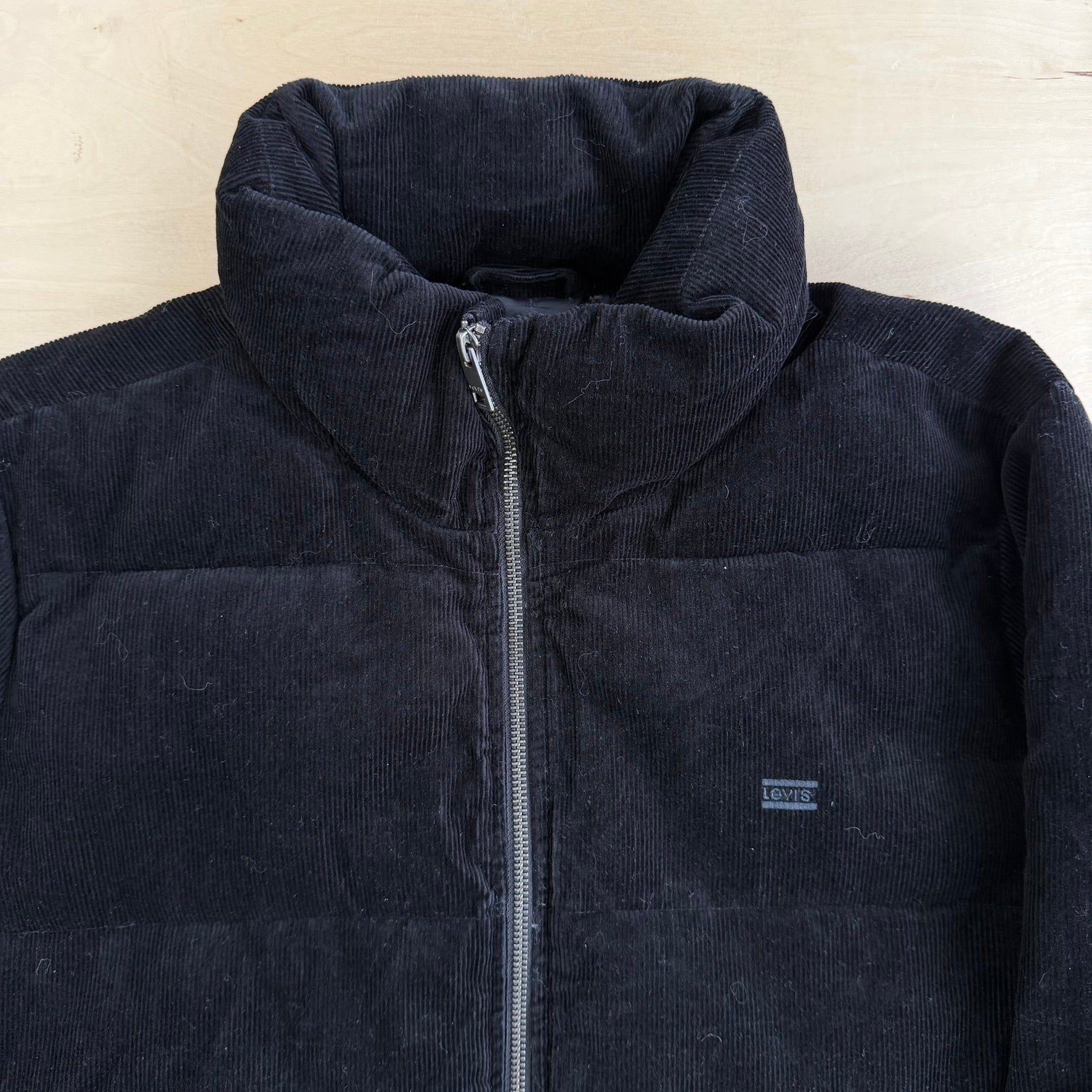 Levi's Black Corduroy Zip Up Puffer Jacket - L