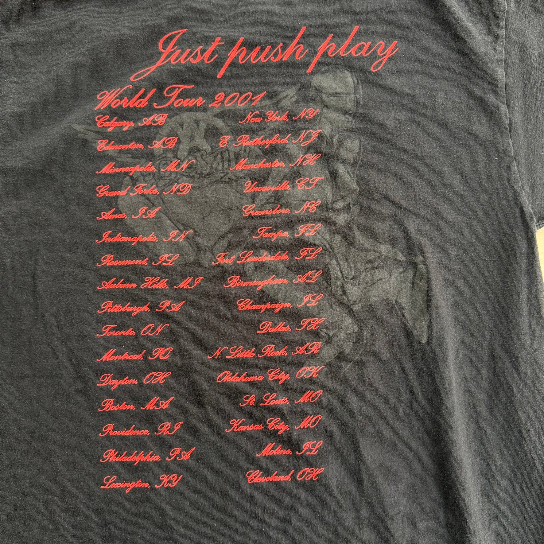 J- Vintage '01 Aerosmith Just Push Play Tour Picture Giant Tag Tee - L