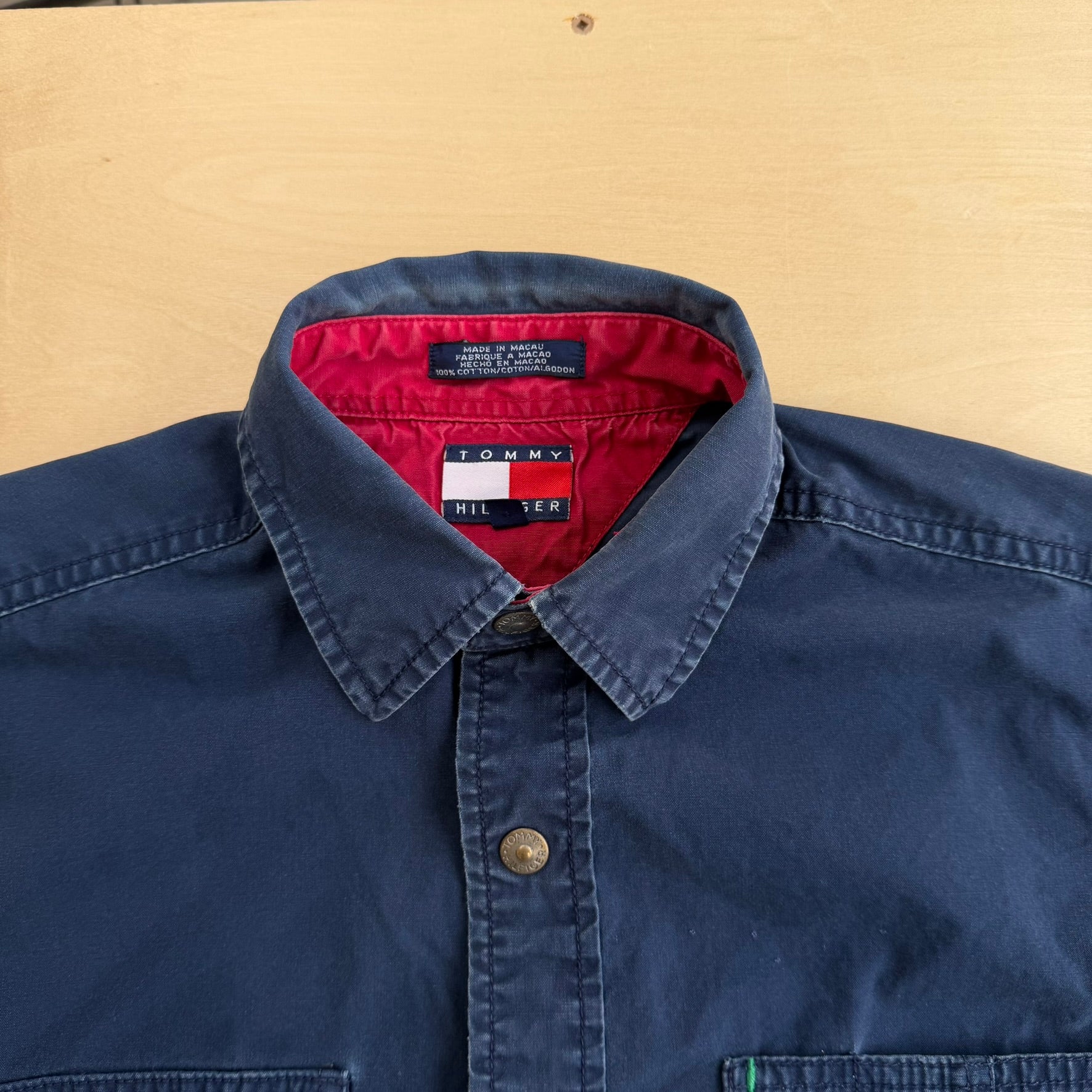 J- Vintage 90s Tommy Hilfiger Embroidered Crest Snap Button Down Shirt - S