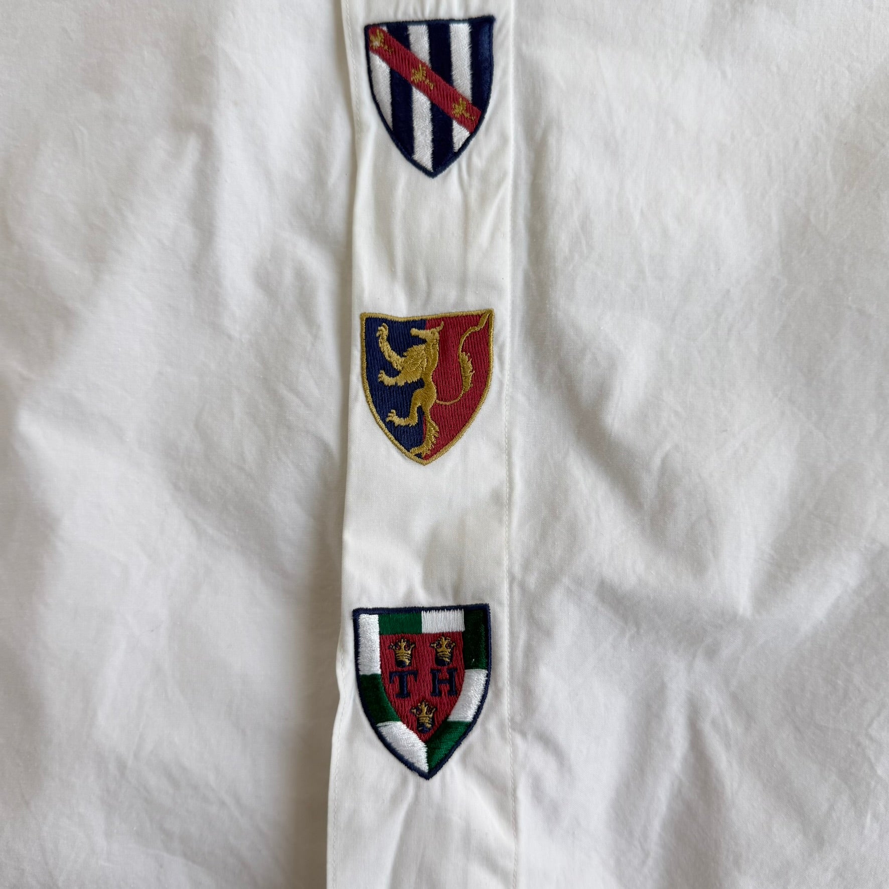 J- Vintage 90s Tommy Hilfiger Embroidered Crests White Button Down Shirt - XL