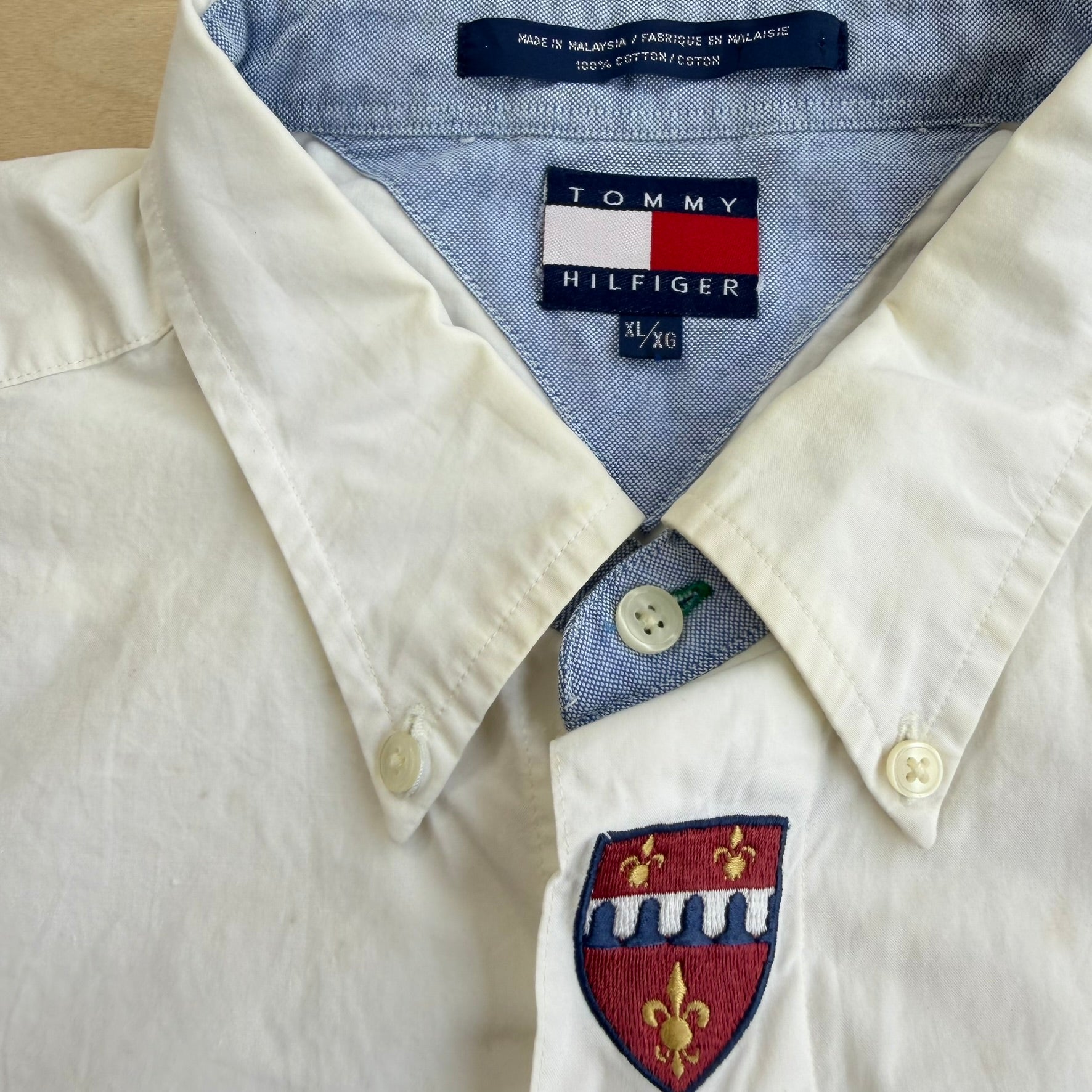 J- Vintage 90s Tommy Hilfiger Embroidered Crests White Button Down Shirt - XL