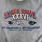 Vintage '02 Logo Athletic NFL Super Bowl 36 Patriots Vs Rams Graphic Crewneck - L