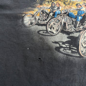 J- Vintage '95 Harley Davidson 3D Emblem Laconia Brothers In The Wind Made In USA Single Stitch Tee - L