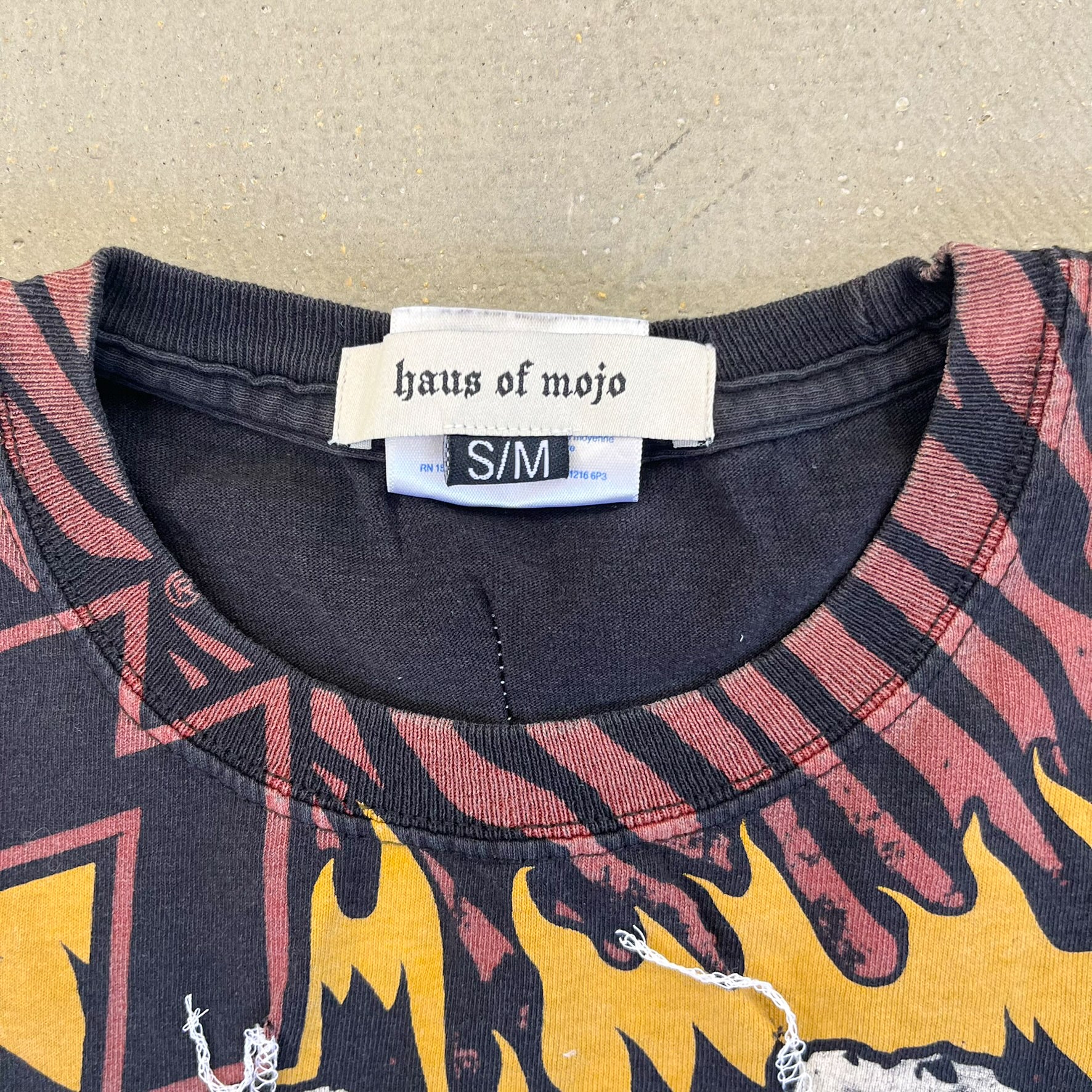 F- HOM KISS Jumbo Print Reworked Dbl Stitch Crop Top