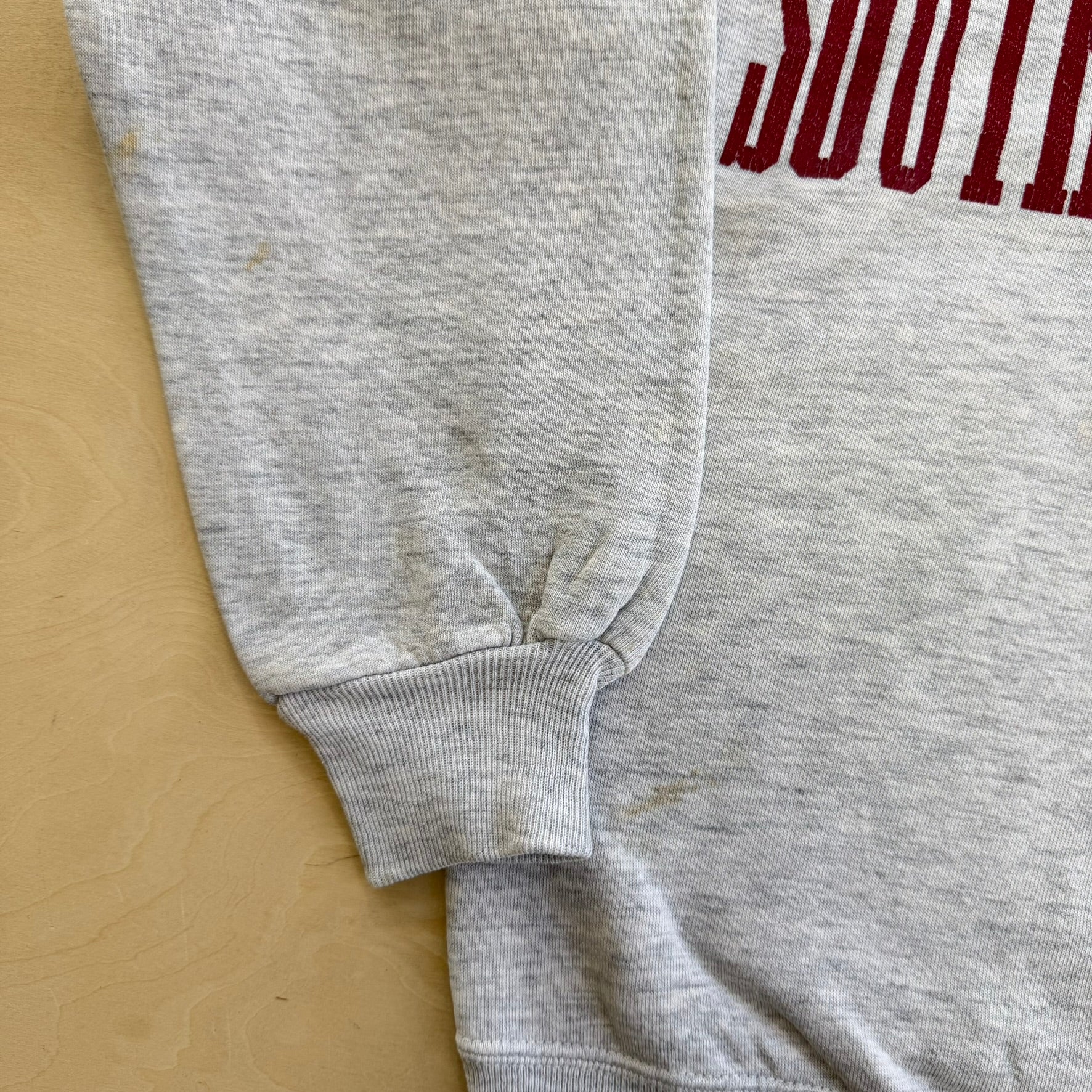 J- Vintage University Of Southern Cal Text & Embroidered Crest Crewneck - L