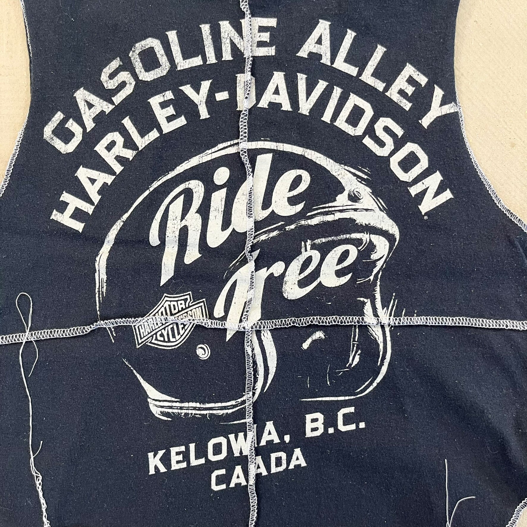 F- HOM Harley Davidson Kelowna Reworked Dbl Stitch Crop Top