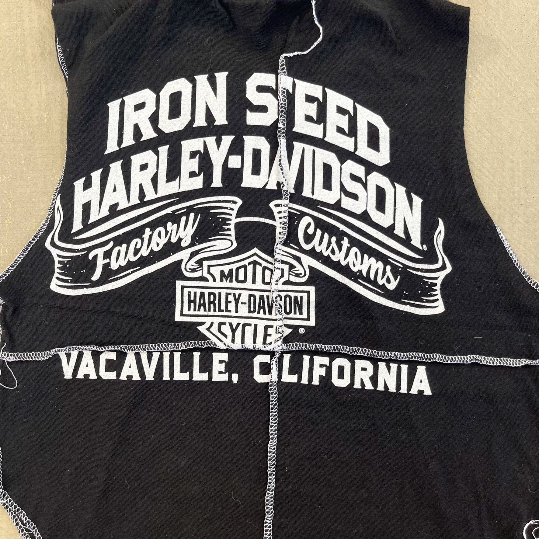 F- HOM Harley Davidson Vacaville Reworked Dbl Stitch Crop Top