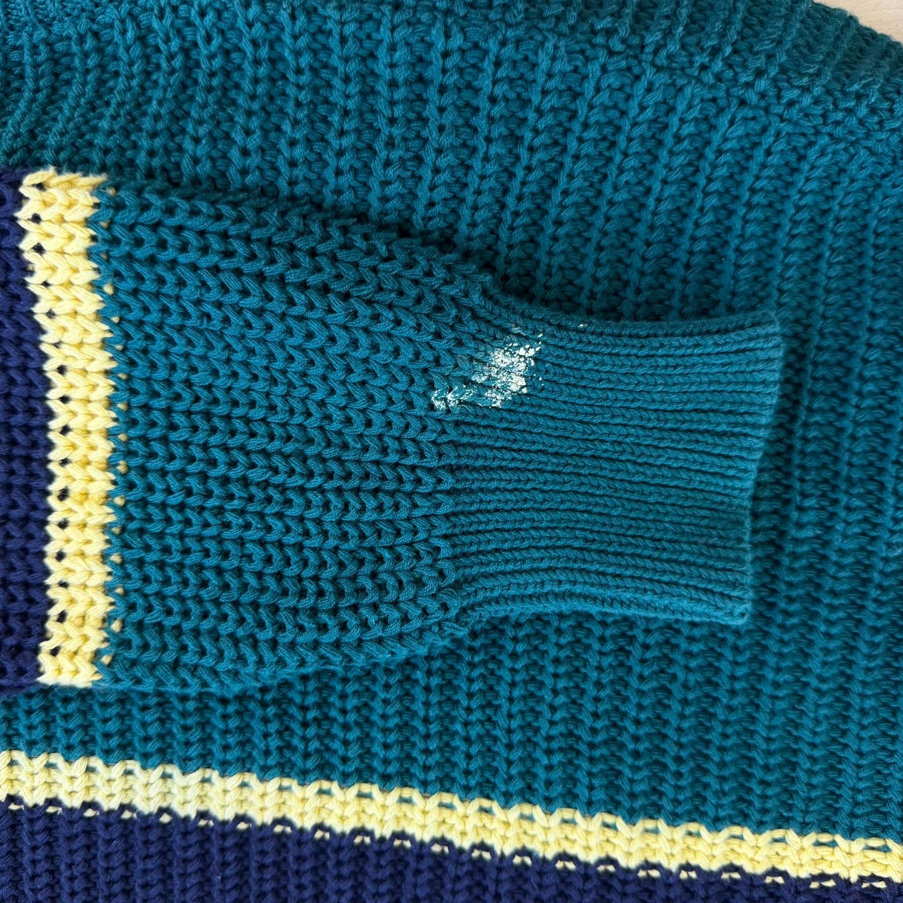 J- Vintage Eddy Bauer Navy/Dark Green Knit Sweater - XLT