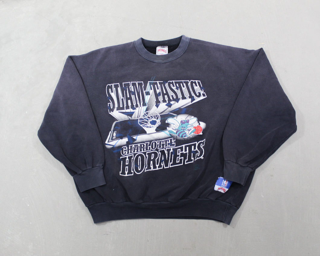 D- Vintage Charlotte Hornets Slamtastic NBA Nutmeg Crewneck