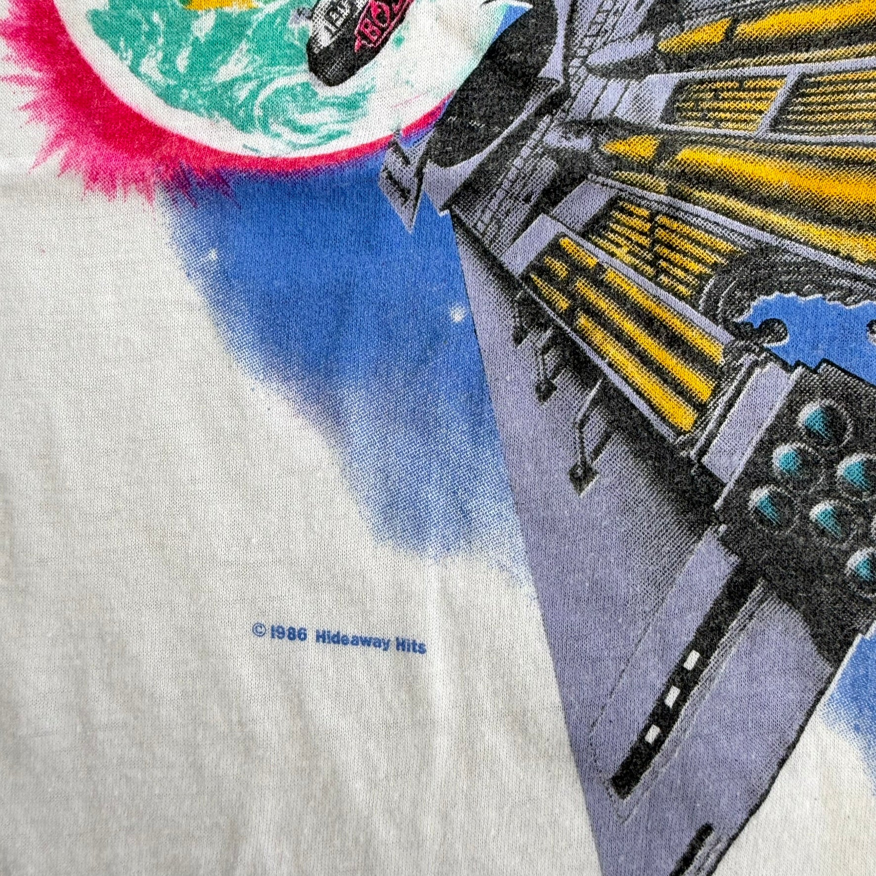 J- Vintage '87 Boston 1987 US Tour Made In USA Single Stitch Tee - M