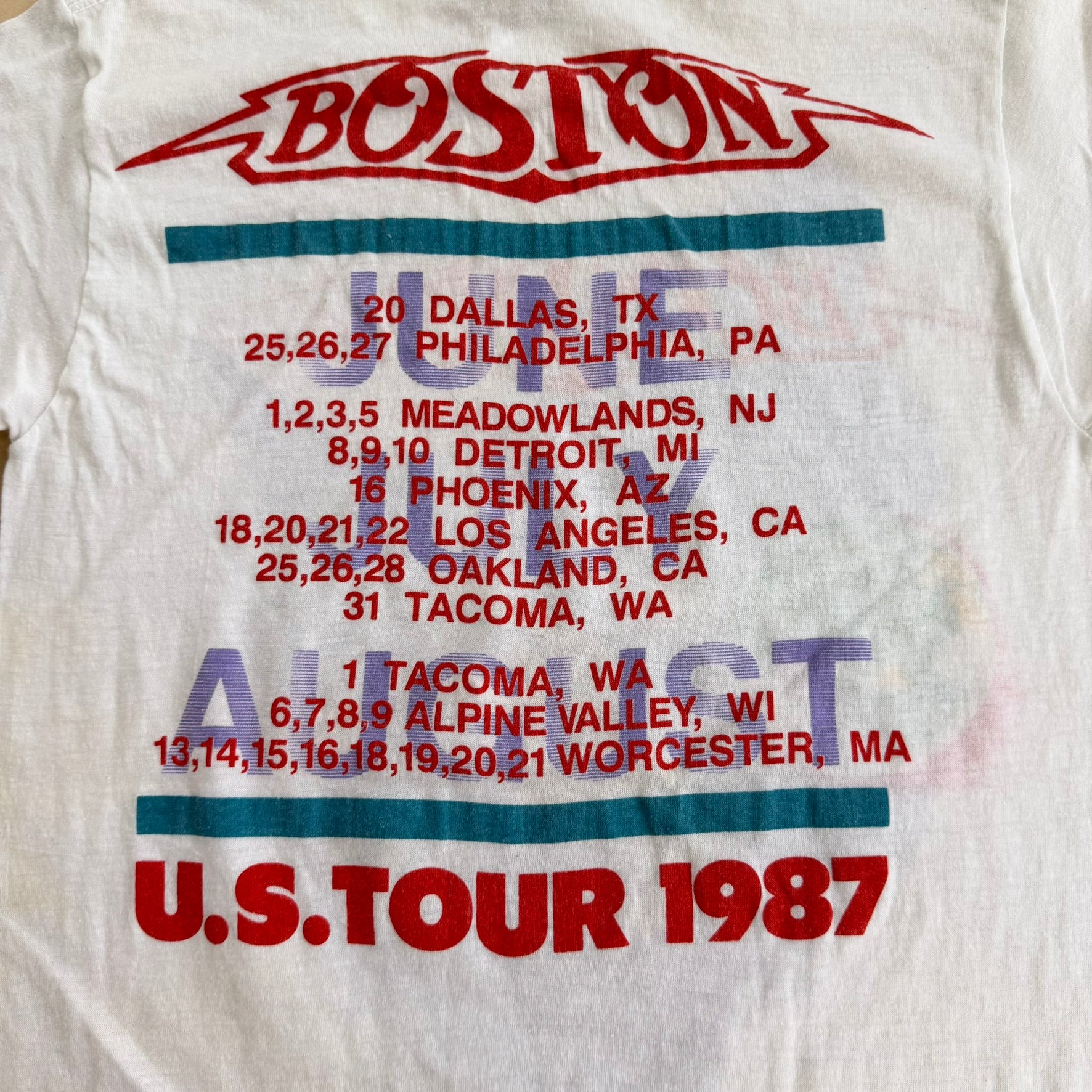 J- Vintage '87 Boston 1987 US Tour Made In USA Single Stitch Tee - M