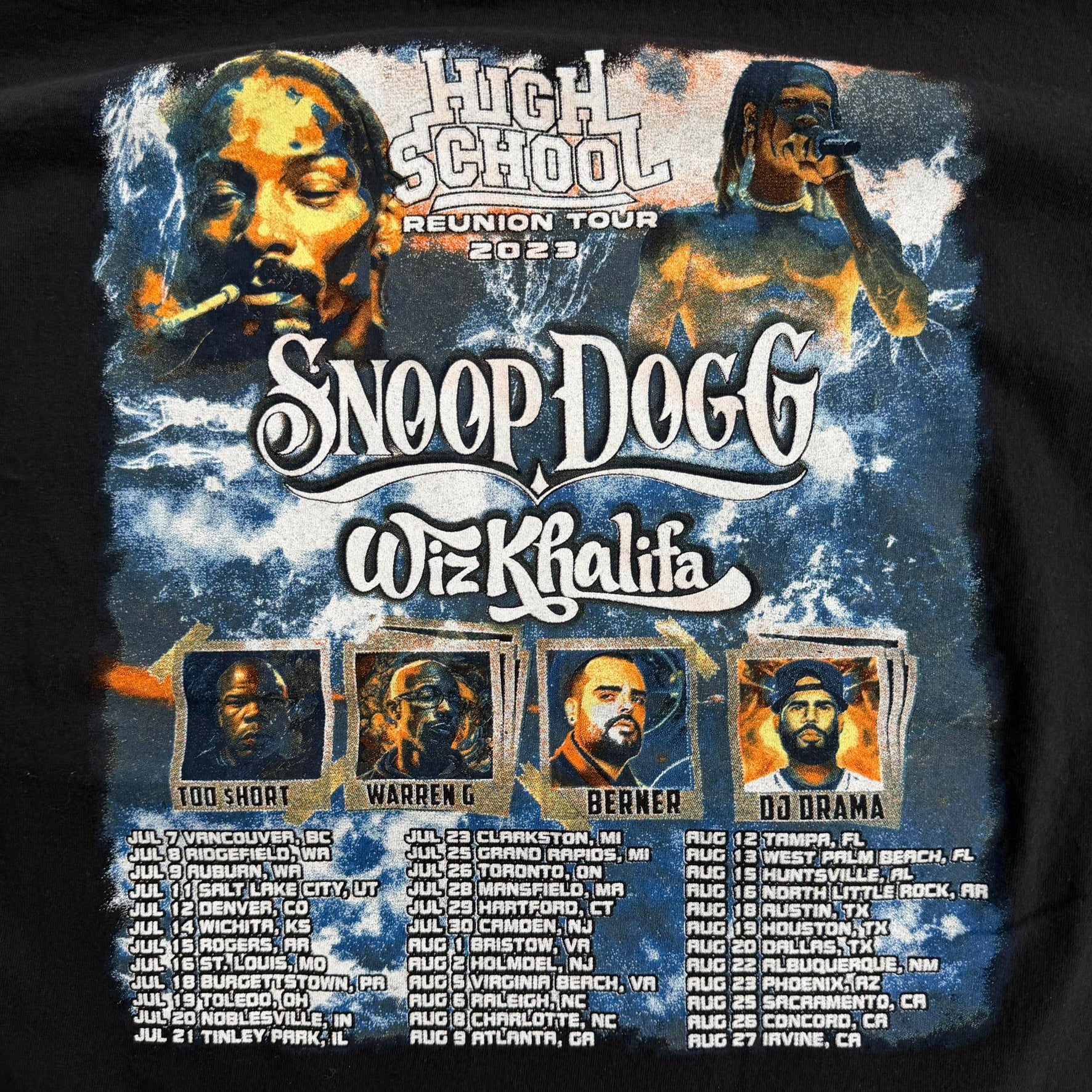 J- '23 Snoop Dogg & Wiz Khalifa High School Reunion Tour Graphic Tee - L