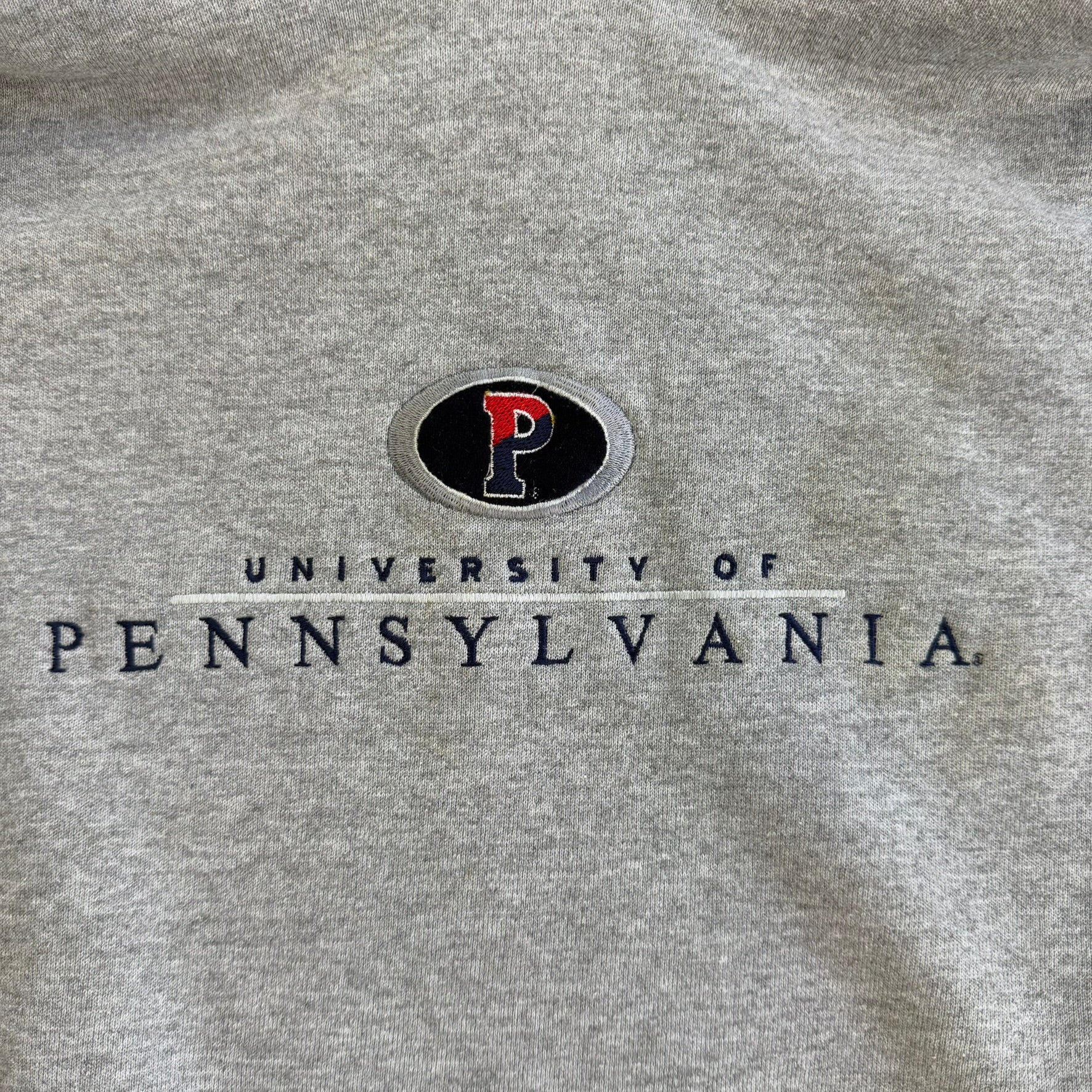 J- Vintage Jansport University Of Pennsylvania Embroidered Logo Hoodie - 2XL