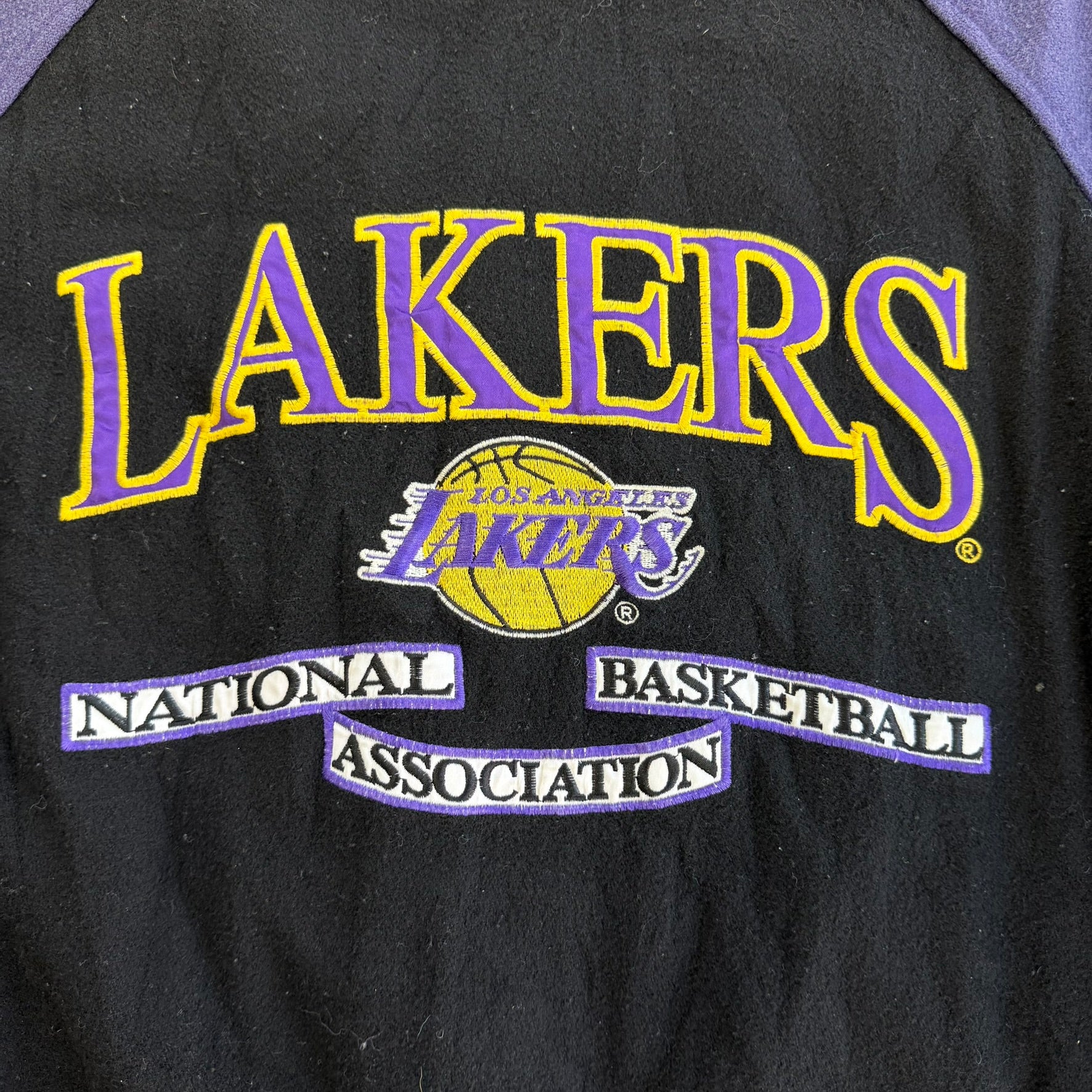 J- Vintage Los Angeles Lakers NBA Logo Athletic Embroidered Logo Varsity Jacket - XL