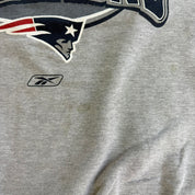 J- Vintage '03 New England Patriots NFL AFC Champions Graphic Crewneck - L