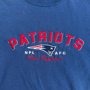 J- Vintage New England Patriots NFL Embroidered Logo & Text Crewneck - XL