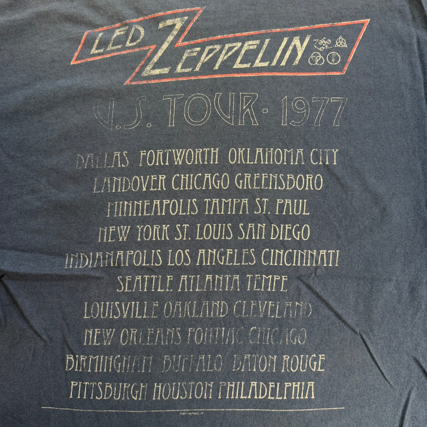J- '11 Led Zeppelin Reprint 1977 Los Angeles Concert Zeppelin Graphic Tee - XL