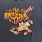 J- Vintage Harley Davidson Logo & Tattooed Woman Graphic Tee - L