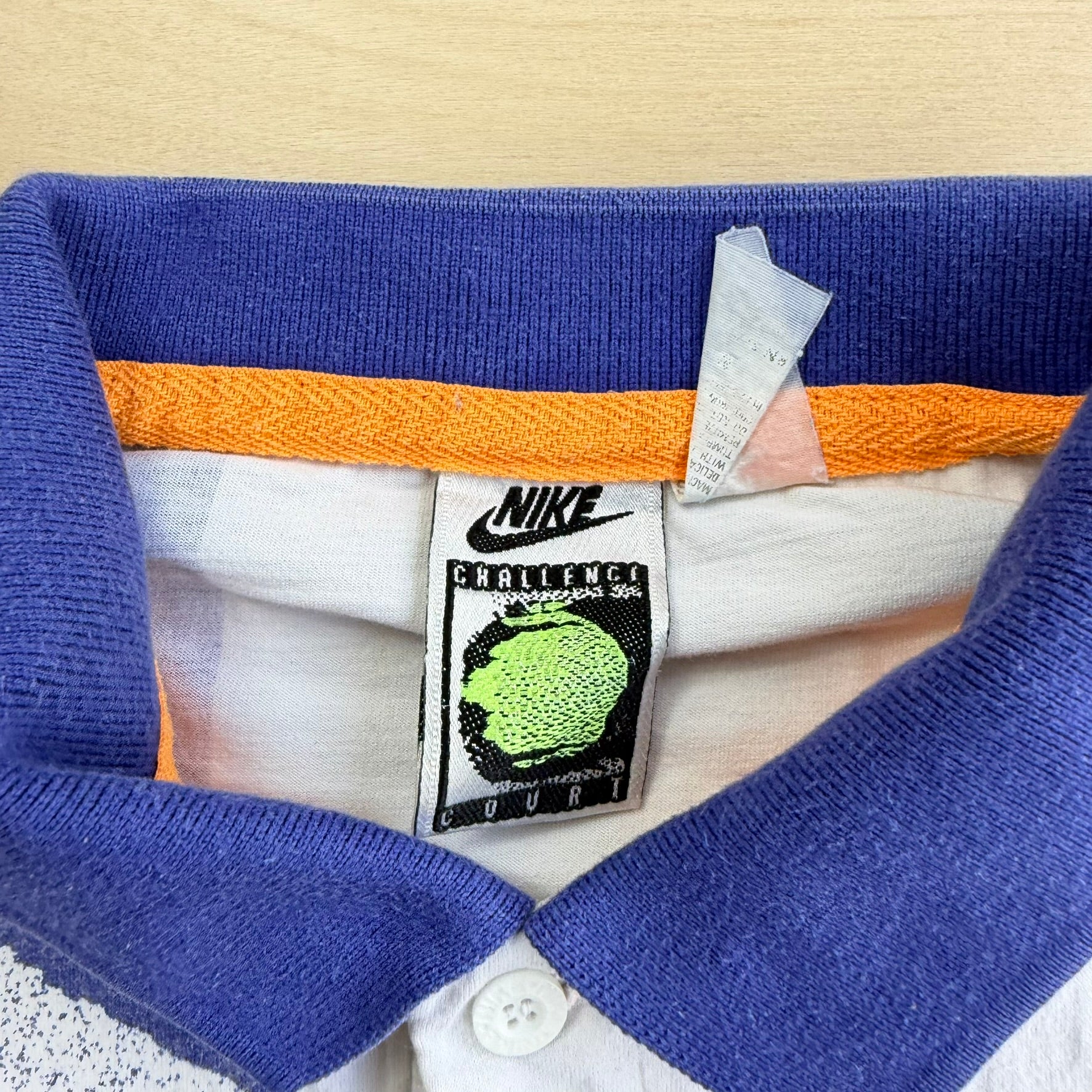J- Vintage 90's Nike Challenge Court Tennis Polo Tee - L