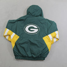 Load image into Gallery viewer, D- Vintage Green Bay Packers NFL Starter Hooded Winter Jacket
