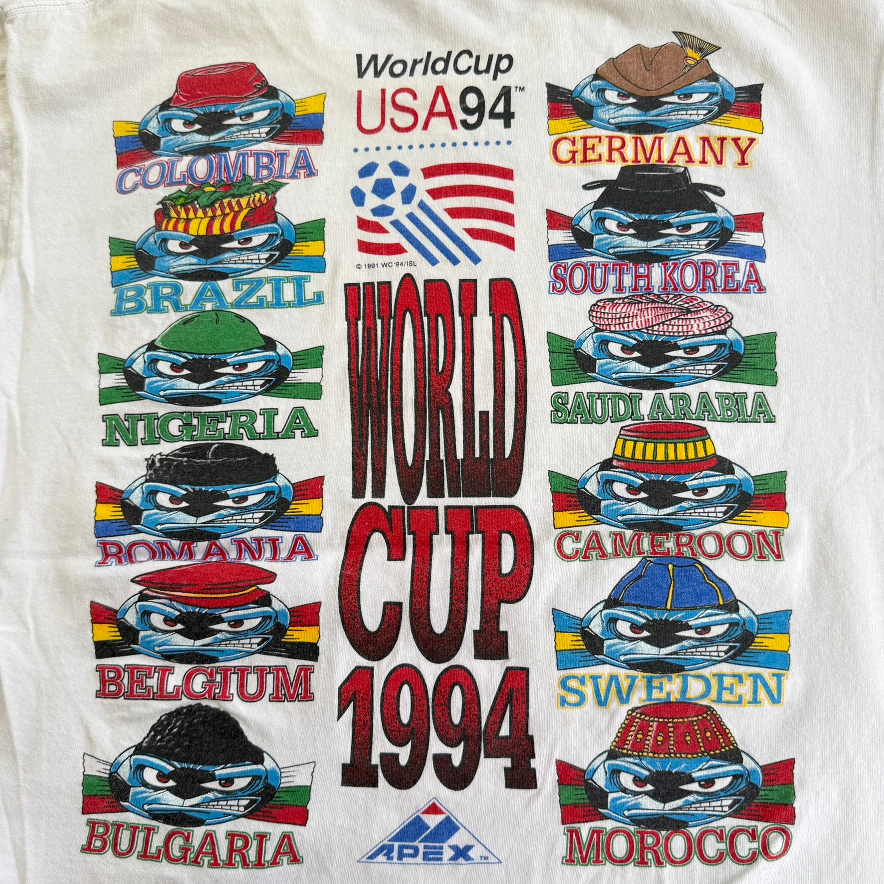 J- Vintage '94 Apex One USA World Cup  Countries Soccer Ball Graphic Made In USA Single Stitch Tee - L