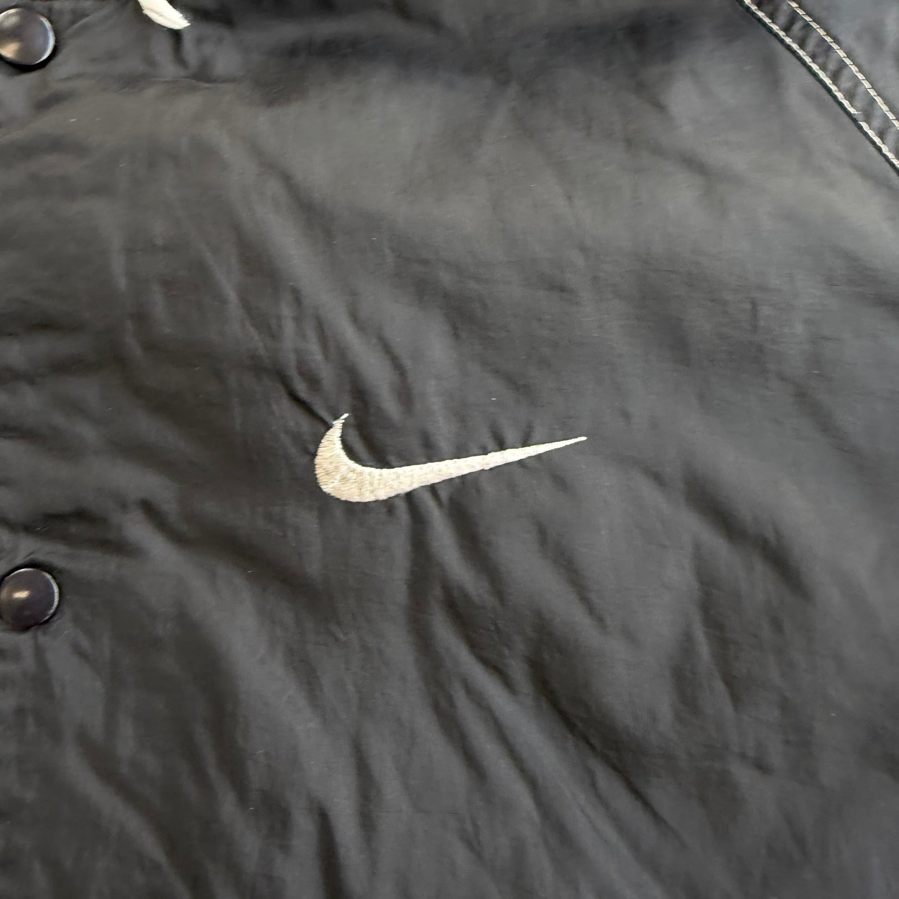 J- Vintage 90s Nike Embroidered Swoosh & Text Hooded Bomber Jacket - M