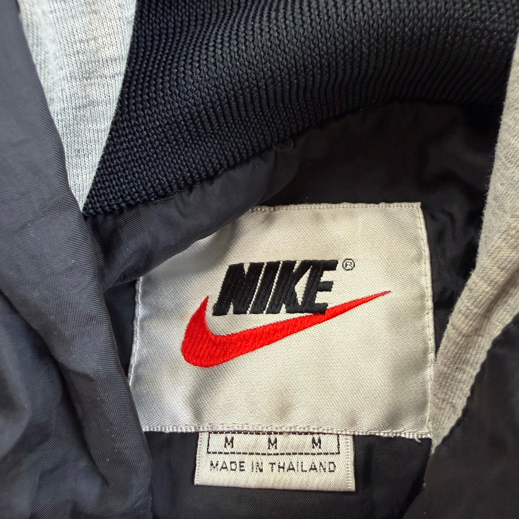 J- Vintage 90s Nike Embroidered Swoosh & Text Hooded Bomber Jacket - M