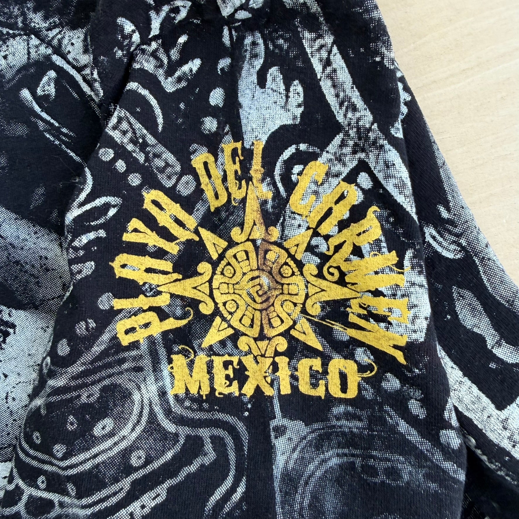 J- Vintage Playa Del Carmen Mexico Aztec All Over Print Graphic Tee - L