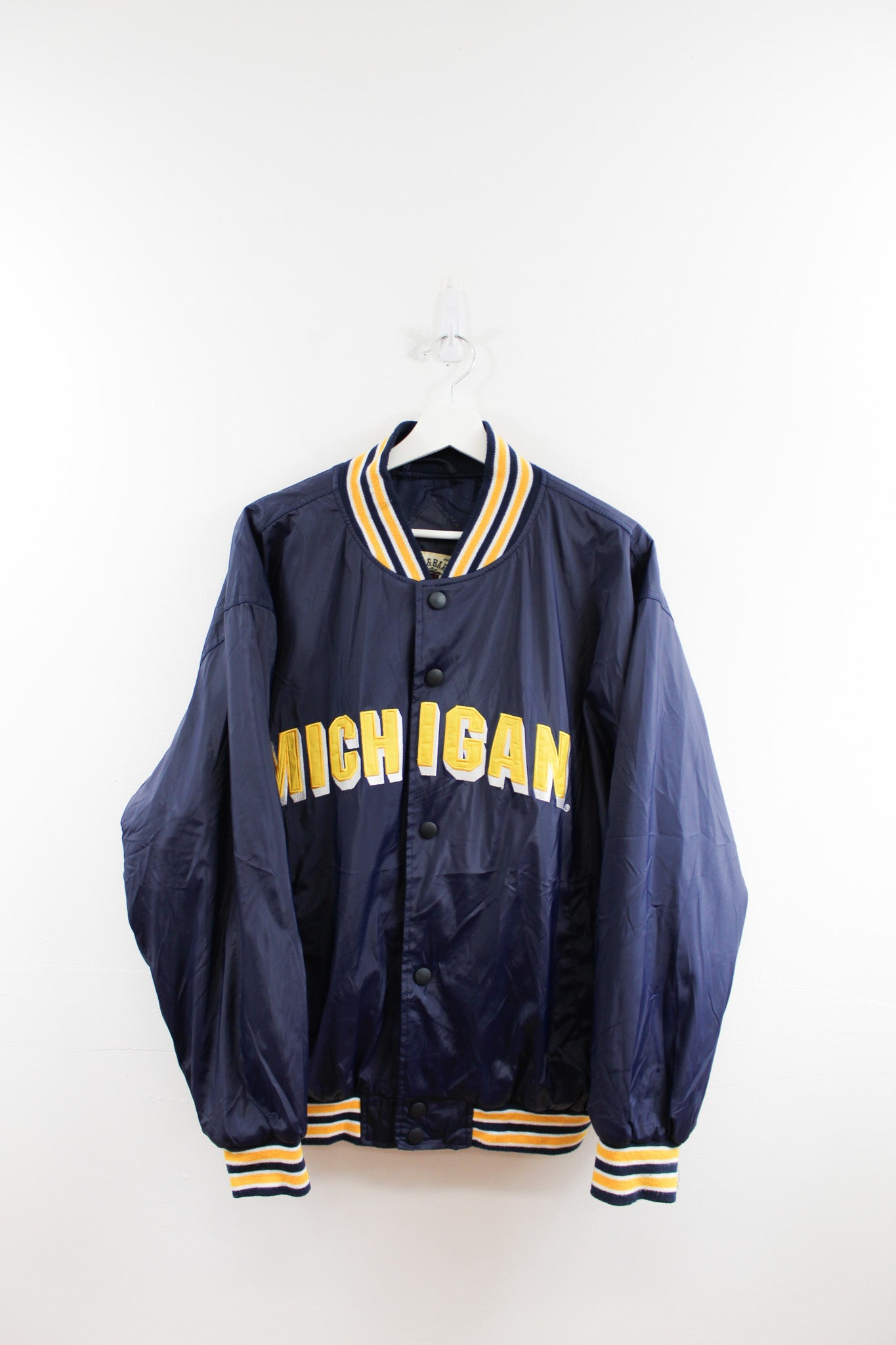 Michigan wolverines hot sale bomber jacket