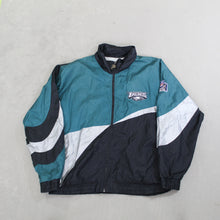 Load image into Gallery viewer, D- Vintage Philadelphia Eagles NFL Pro Player Experience Windbreaker
