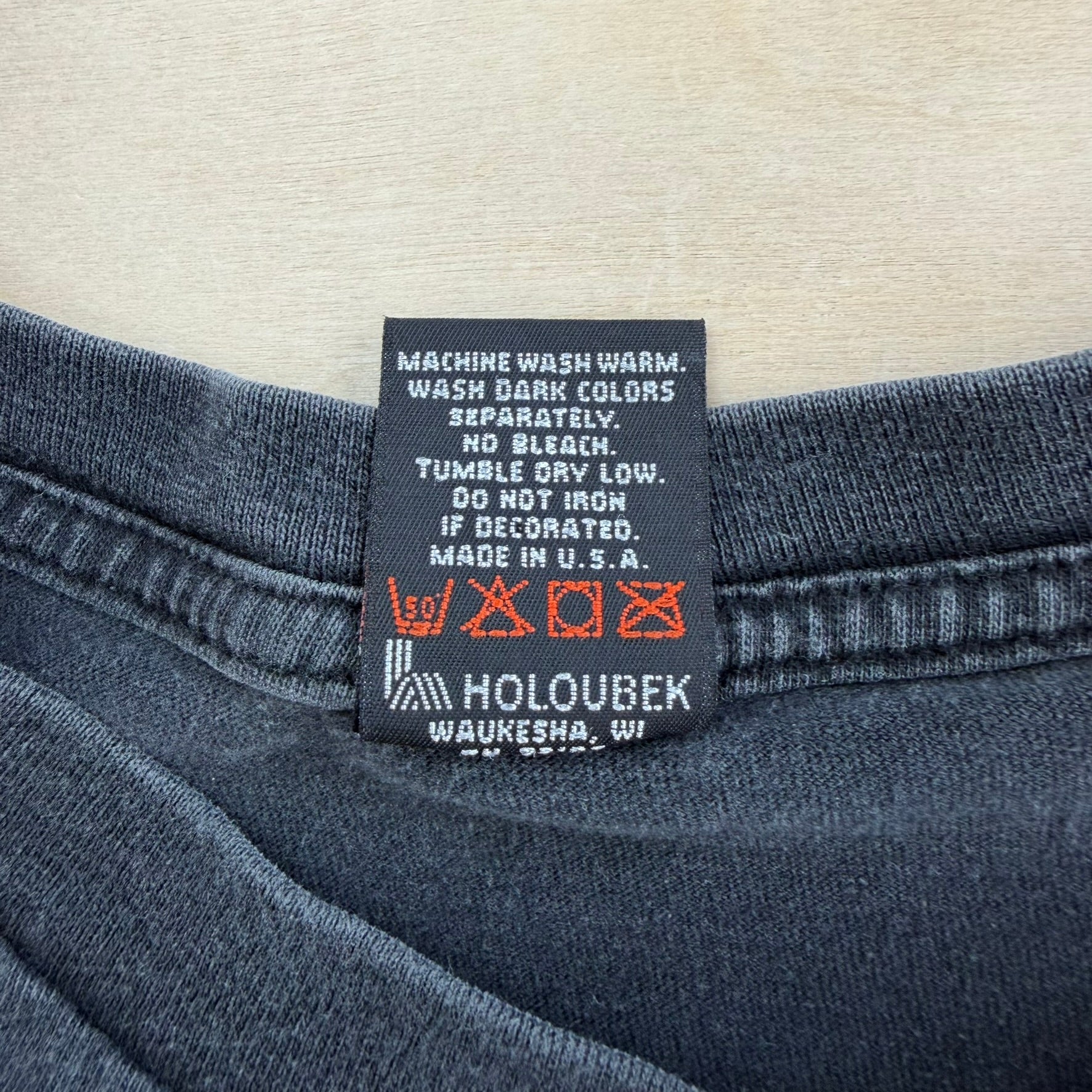 J- Vintage '99 Harley Davidson Chicago Illinois Made In USA Long Sleeve Tee - 2XL