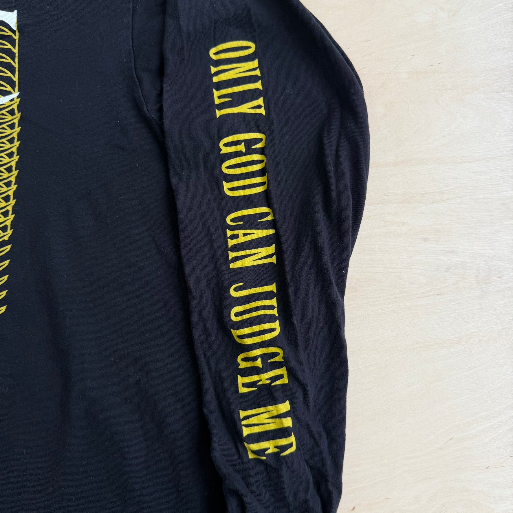 J- Vintage Cross Colours 2Pac Graphic Long Sleeve Tee - L