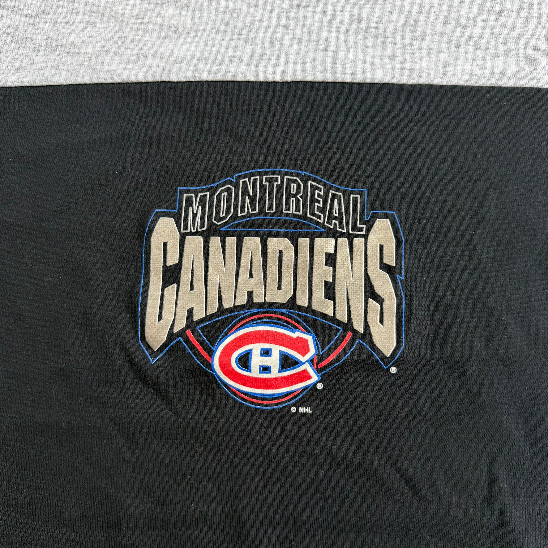 J- Vintage Montreal Canadiens NHL Graphic Two Tone Long Sleeve Tee- L