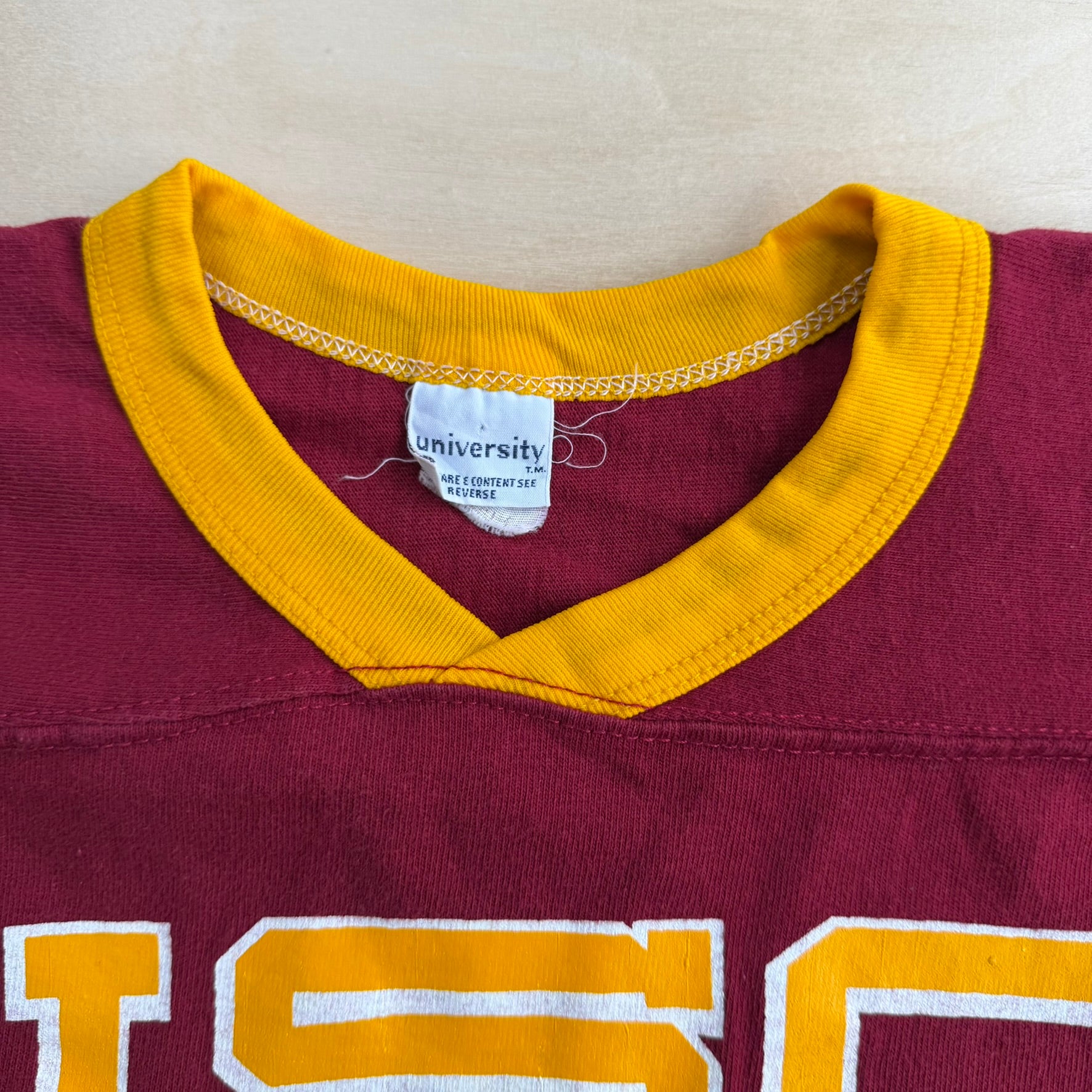 J- Vintage University Of Southern California Trojans Football Made In USA Jersey Style Tee - M