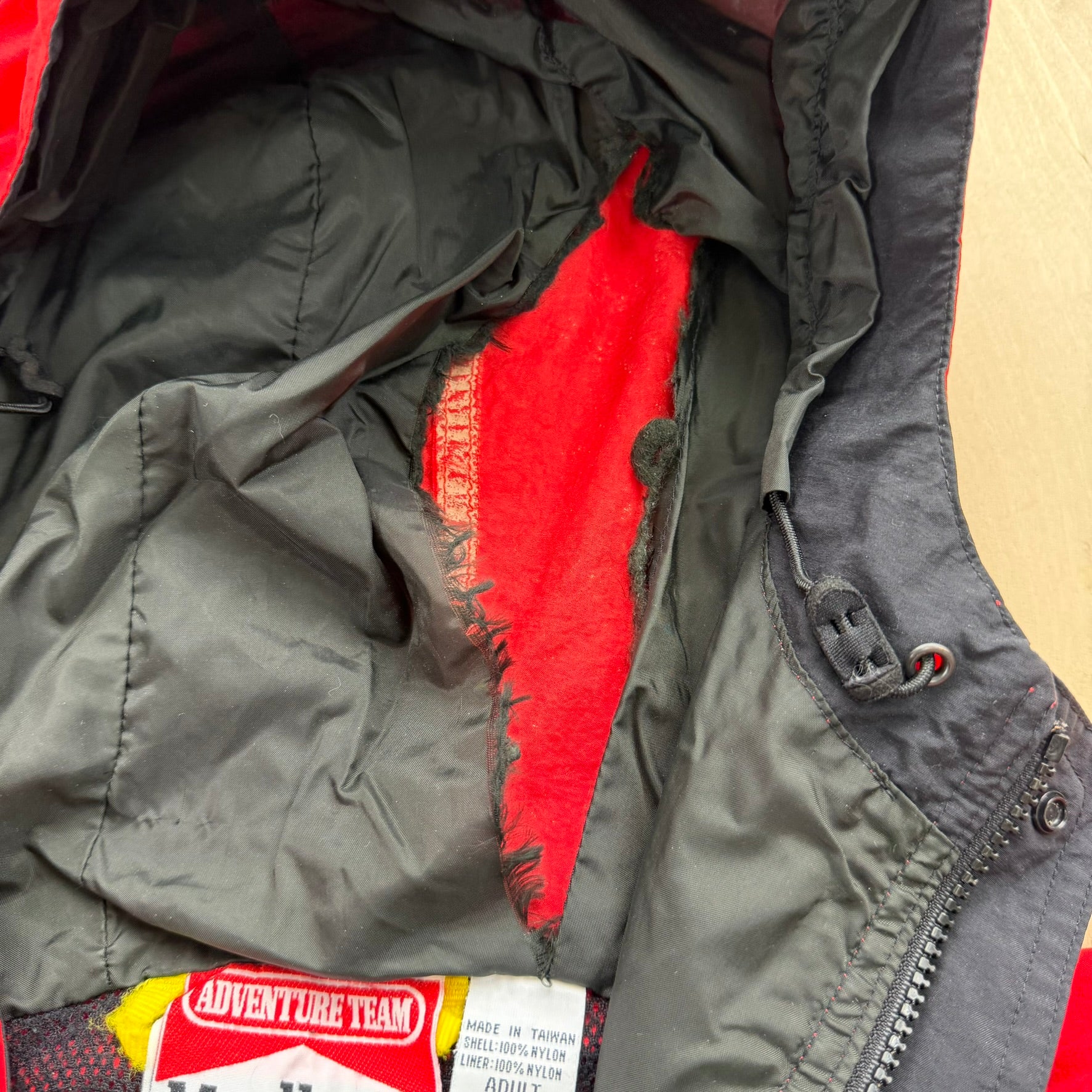 J- Vintage 90s Marlboro Adventure Team Light Weight Zip Up Jacket - XL