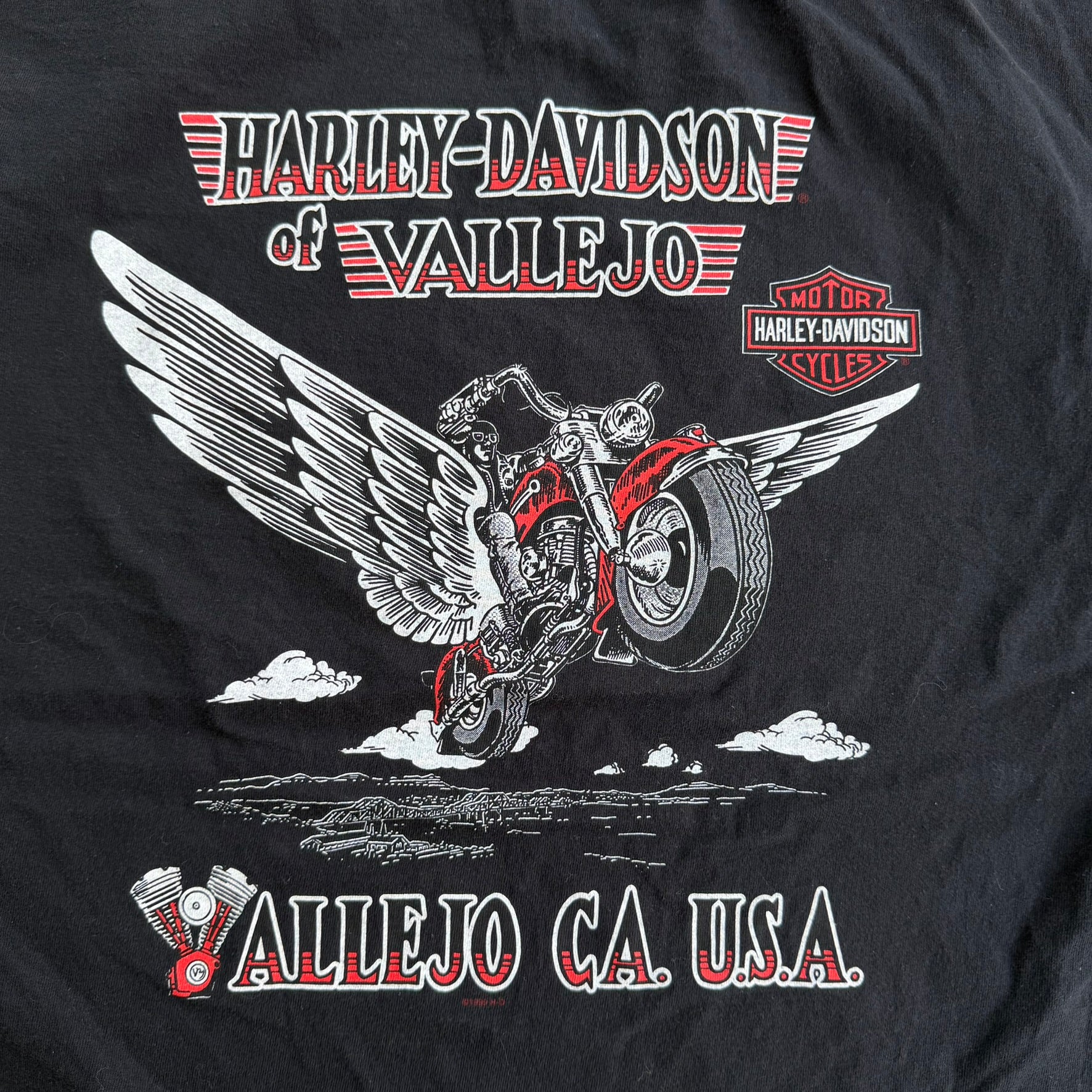 J- Vintage '06 Harley Davidson Vallejo California Hog Graphic Tee - XL