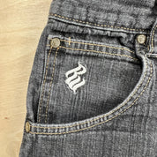 J- Vintage Rocawear Embroidered Text Logo Back Pocket Jorts - W20