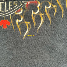 Load image into Gallery viewer, F- Vintage &#39;05 Harley Davidson Regina Saskatchewan Crewneck
