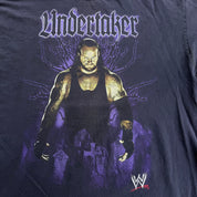 J- Vintage '07 WWE The Undertaker Picture & Text Graphic Tee - XL