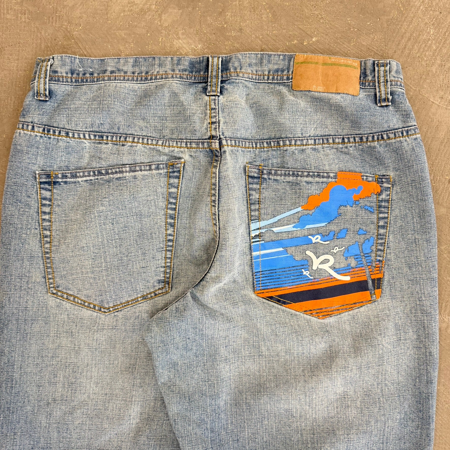 J- Vintage Rocawear Painted Graphic Light Blue Baggy Jeans - 38w