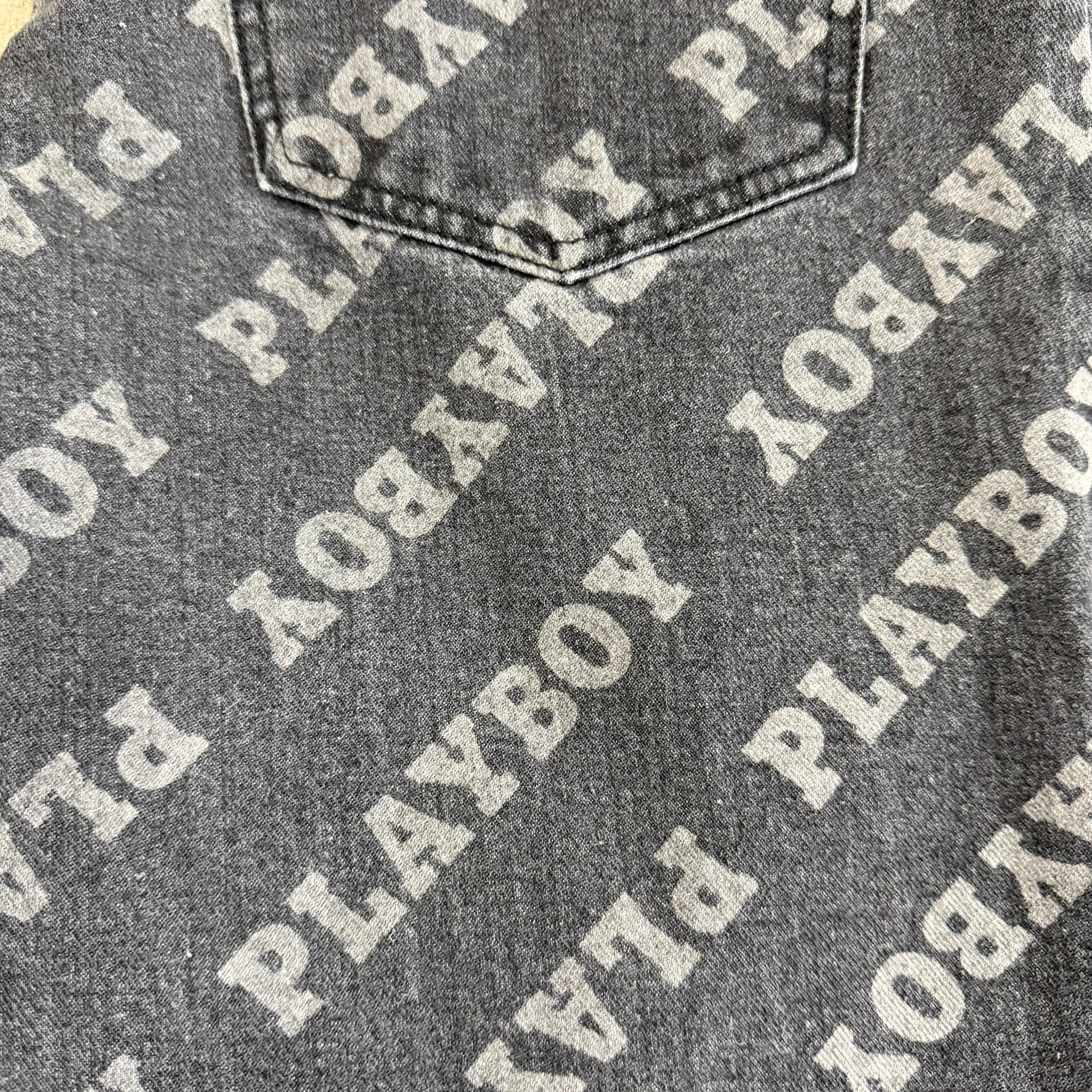 J- Playboy Womens All Over Print Women's Faded Black Jeans - 7w