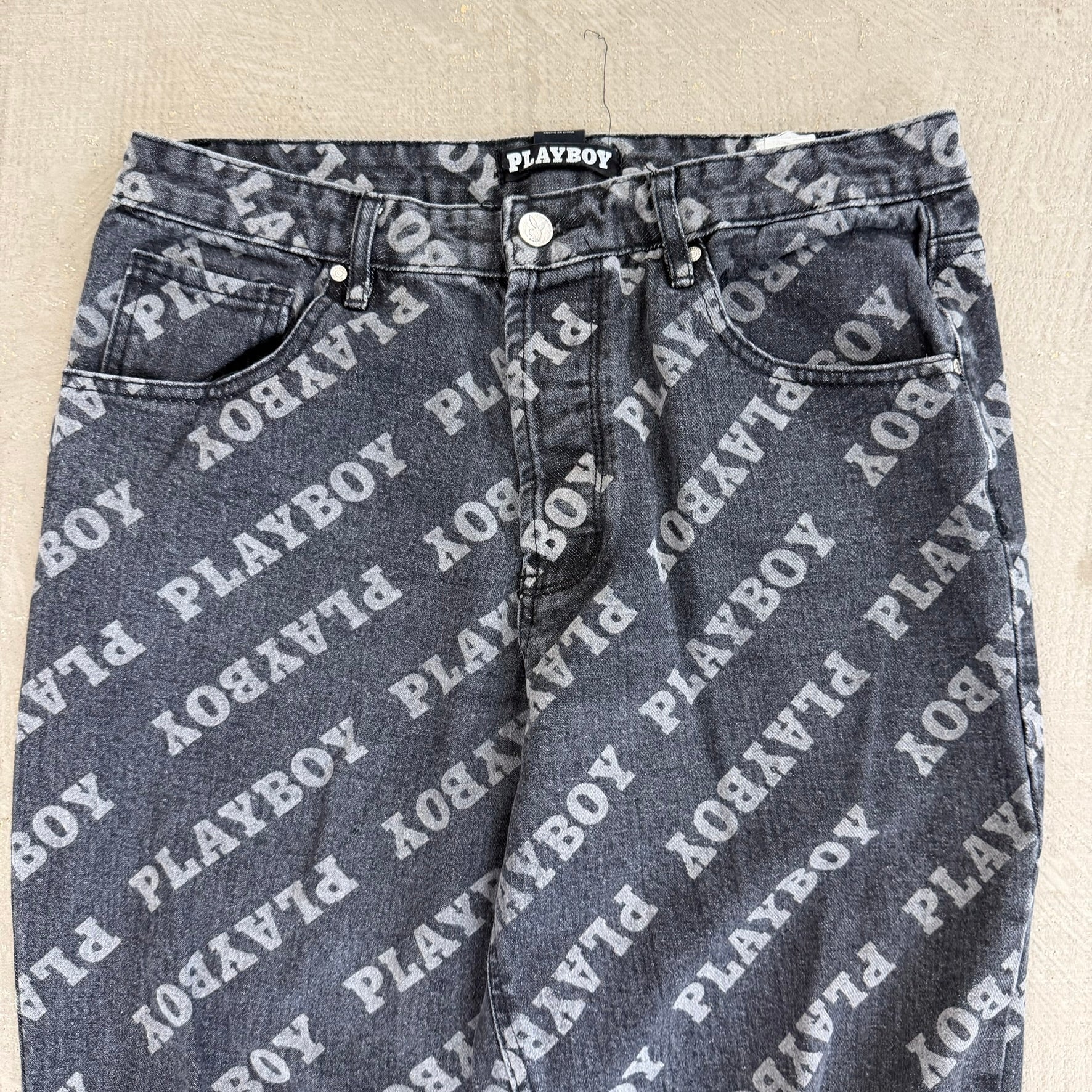 J- Playboy Womens All Over Print Women's Faded Black Jeans - 7w