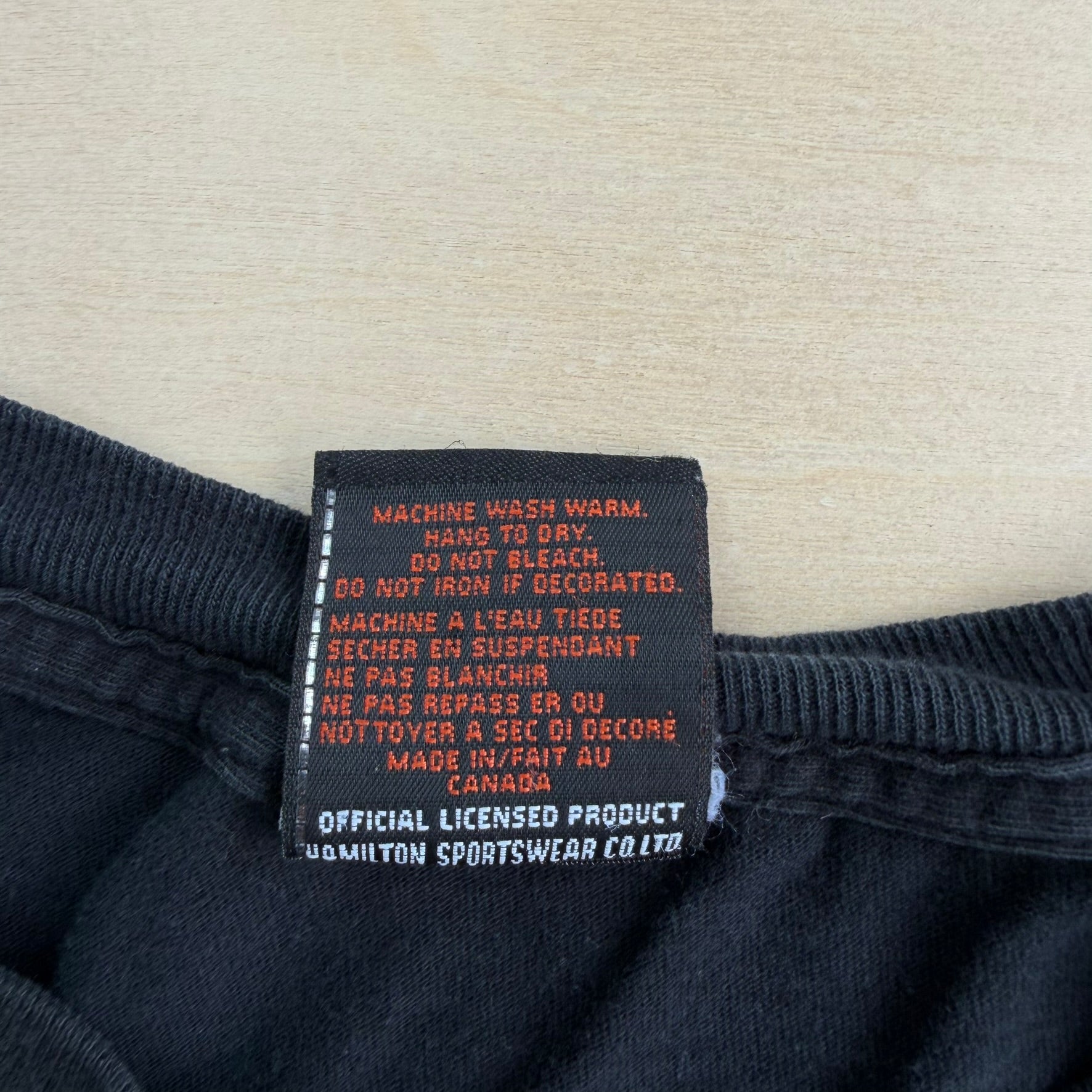 J- Vintage '06 Harley Davidson Port Moody BC Canada Graphic Tee - L